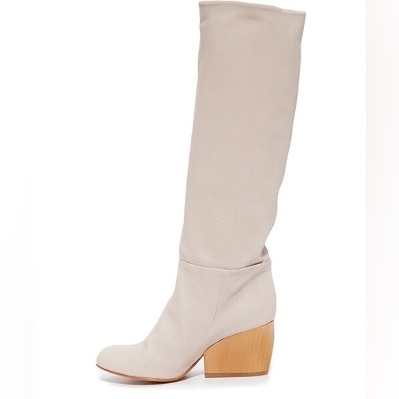 NIB Shopbop COCLICO Bly Knee High Boot in Grain Beige Leather - 39/8.5 - Picture 3 of 16